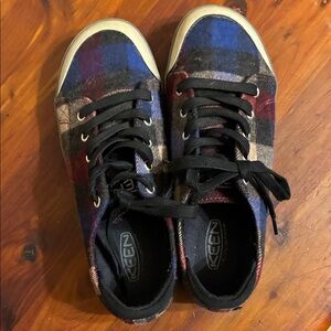 Keen Ladies Elsa III Sneakers - Wool Blue, Red, and Black Plaid